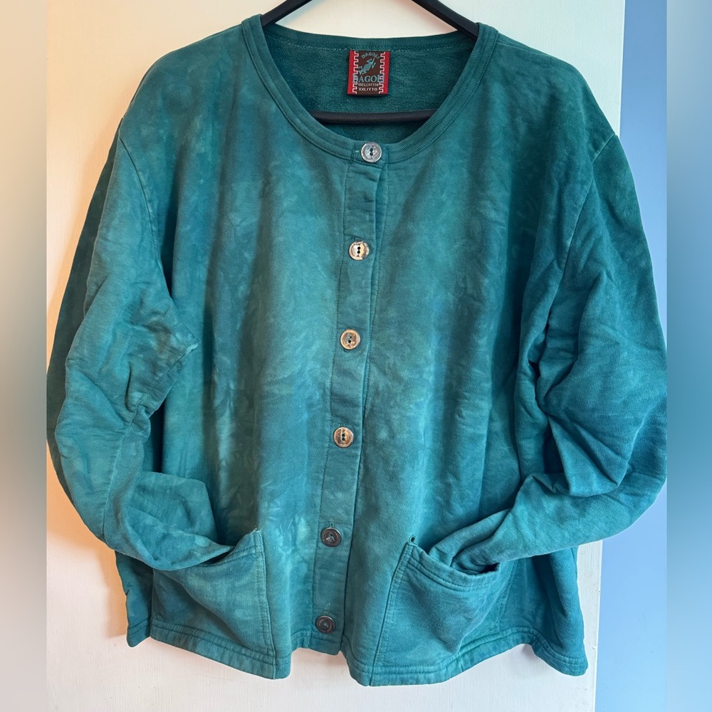 Dagoli handmade XXL button down sweater, green
